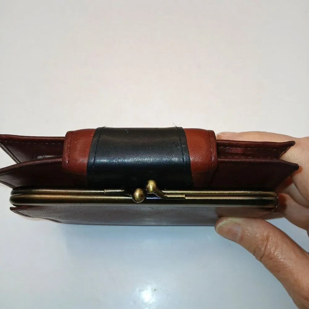 Buxton wallet credit